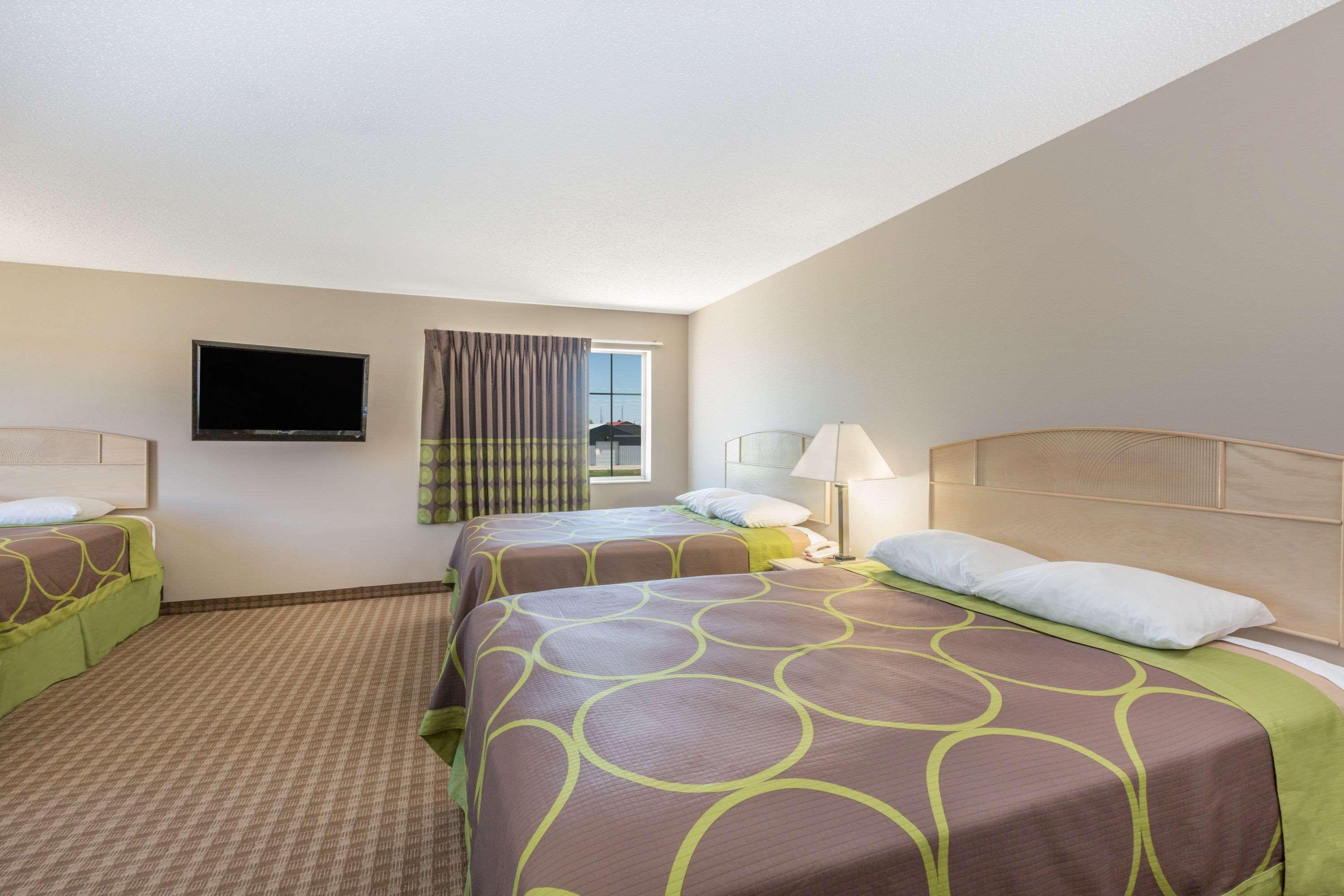 Super 8 By Wyndham Carroll/east Hotel 3*
