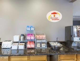Super 8 By Wyndham Carroll/east 3*